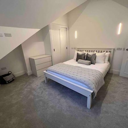 New Apartment, 10 Mins From Principality Stadium Cardiff Exterior foto